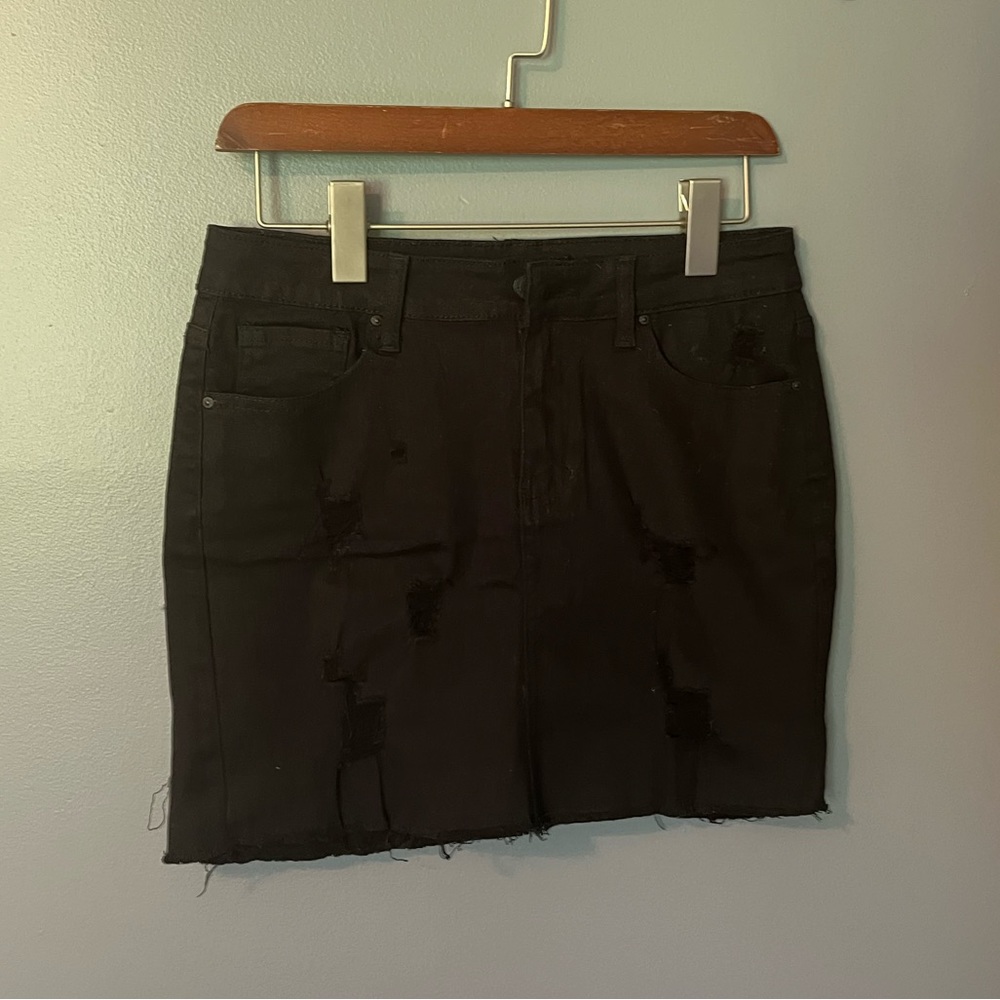 Wax Women‘s Mid Waist Denim Mini
Skirt!